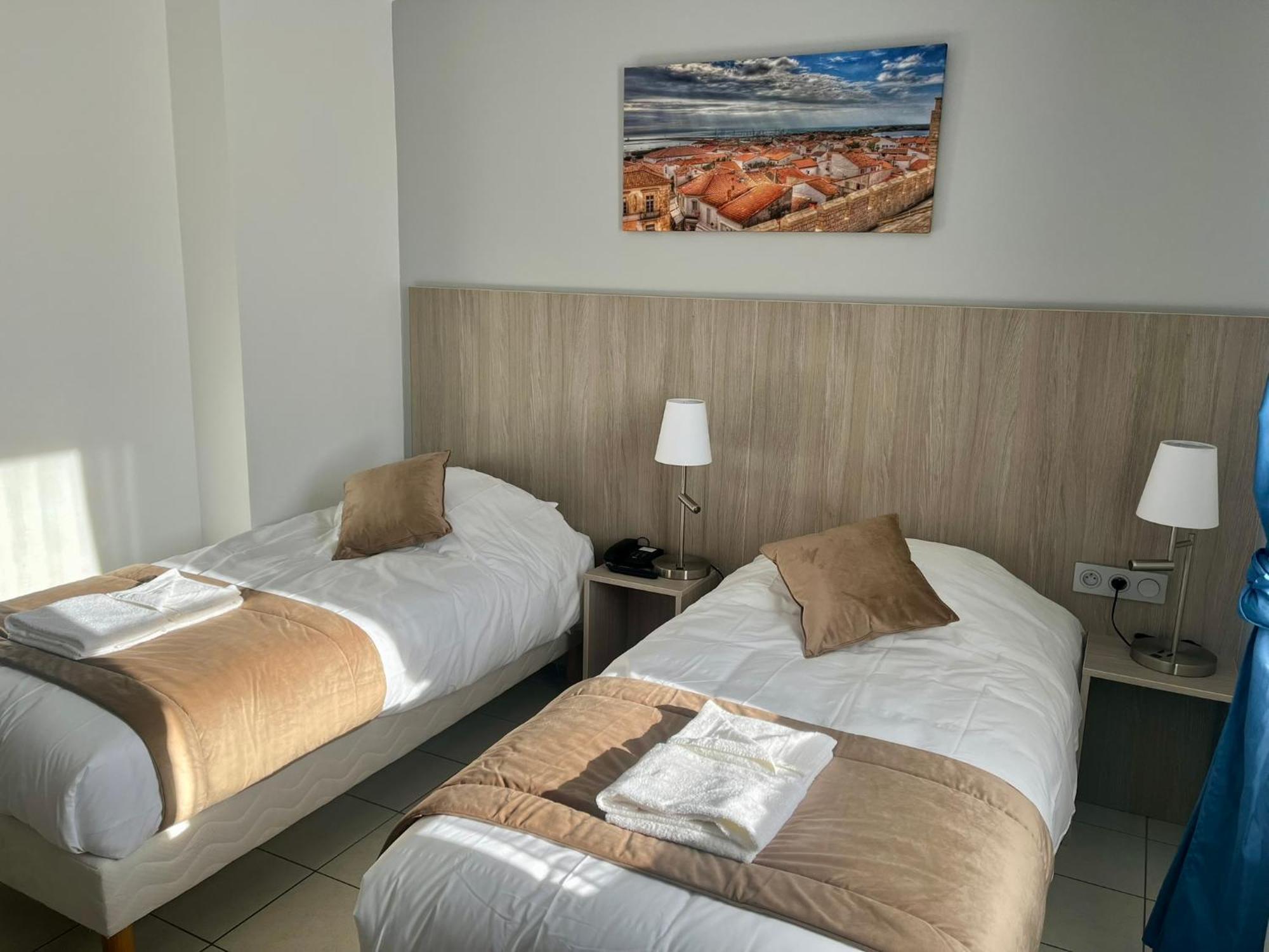 Hotel Les Arcades Saintes-Maries-de-la-Mer Ngoại thất bức ảnh