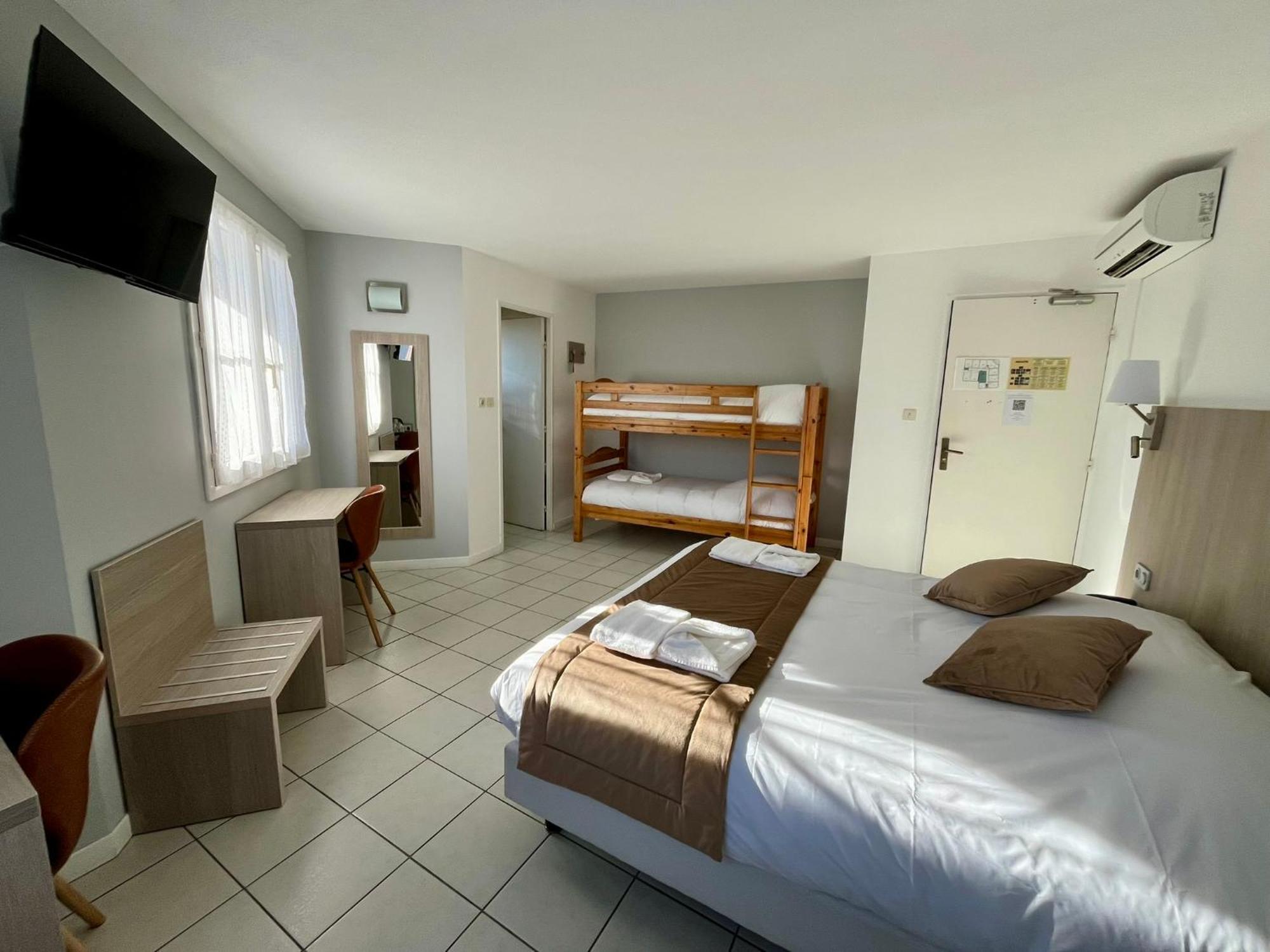 Hotel Les Arcades Saintes-Maries-de-la-Mer Ngoại thất bức ảnh