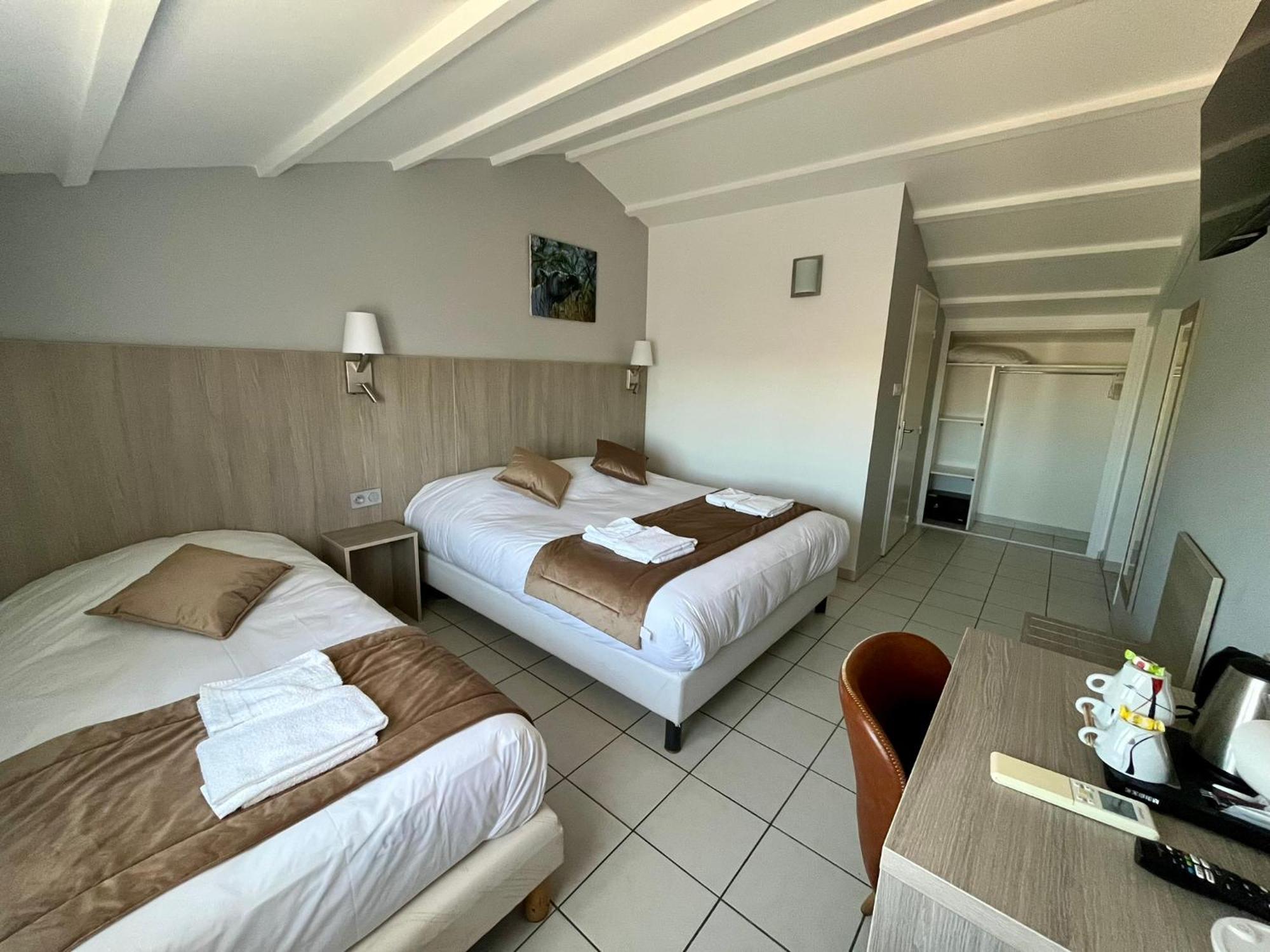 Hotel Les Arcades Saintes-Maries-de-la-Mer Ngoại thất bức ảnh