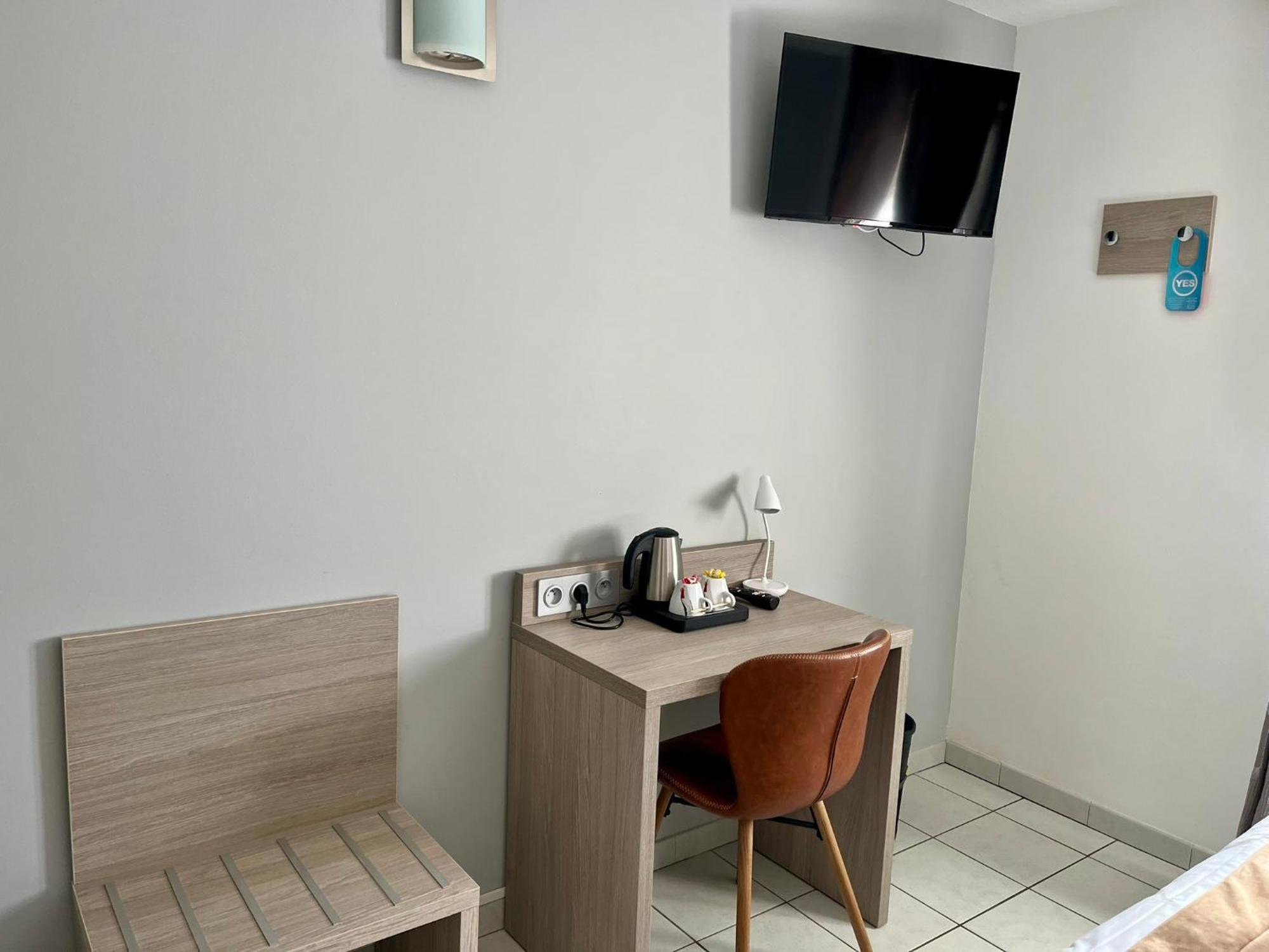 Hotel Les Arcades Saintes-Maries-de-la-Mer Ngoại thất bức ảnh