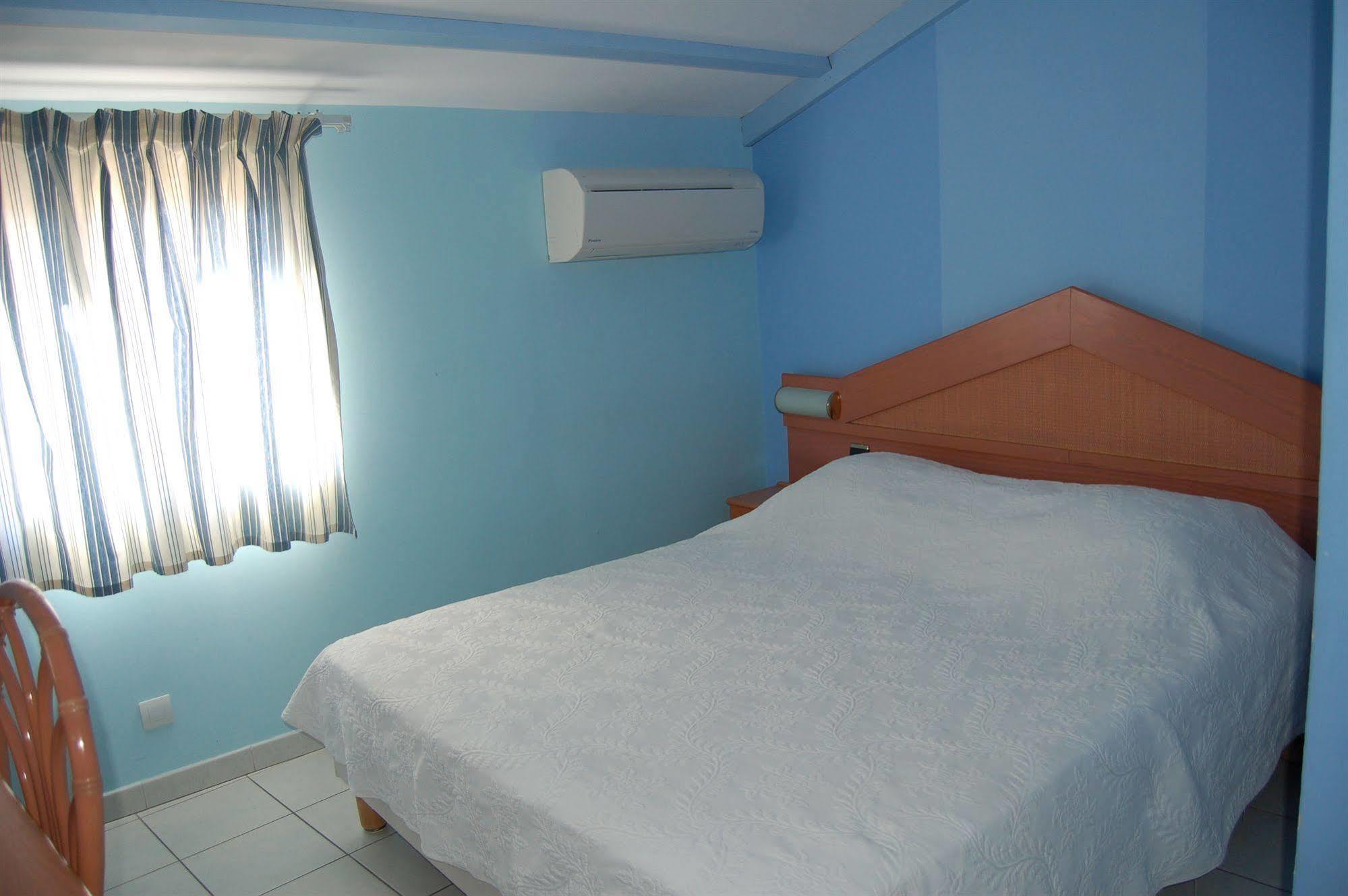 Hotel Les Arcades Saintes-Maries-de-la-Mer Ngoại thất bức ảnh