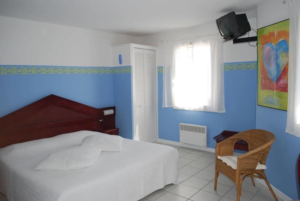Hotel Les Arcades Saintes-Maries-de-la-Mer Ngoại thất bức ảnh